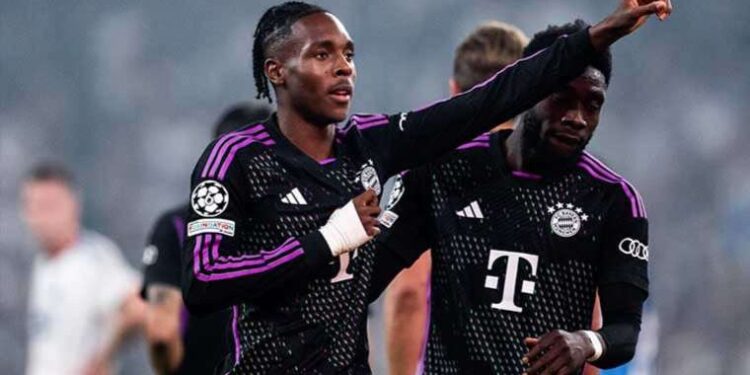 BUGÜN günlerden Cumhuriyet Kitap Dergi!