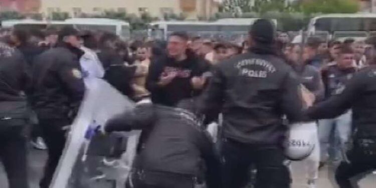 İstanbul’da yağış sabah saatlerine kadar sürdü