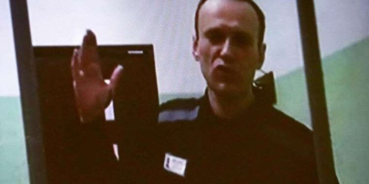 ABD’den İran’a diplomasi için nükleer adım şartı