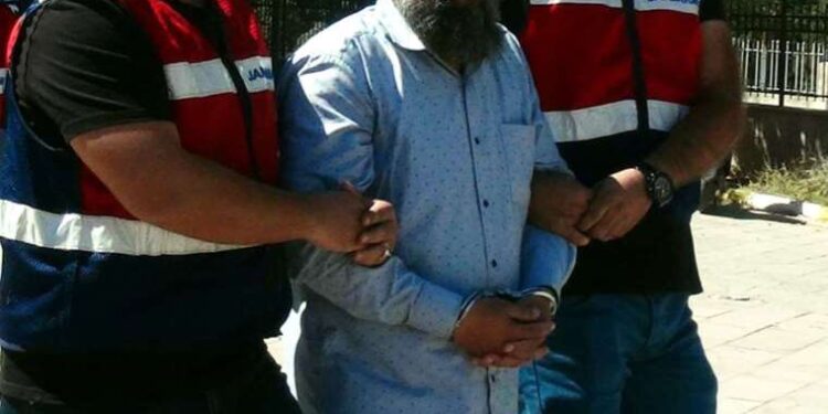 Rus muhalif Navalny’nin 19 yıllık hapis cezası onandı