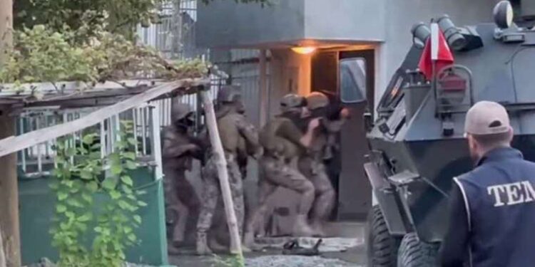 İngiltere İçişleri Bakanı Braverman “kitlesel göç kasırgası” uyarısı yaptı