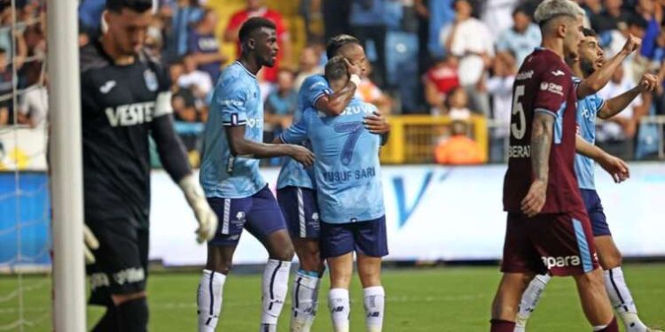 Hasta yakınları üç doktoru darbetmişti: 5 günlük iş bırakma kararı alındı