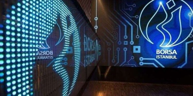 İzmir merkezli uyuşturucu operasyonlarında 12 şüpheli tutuklandı