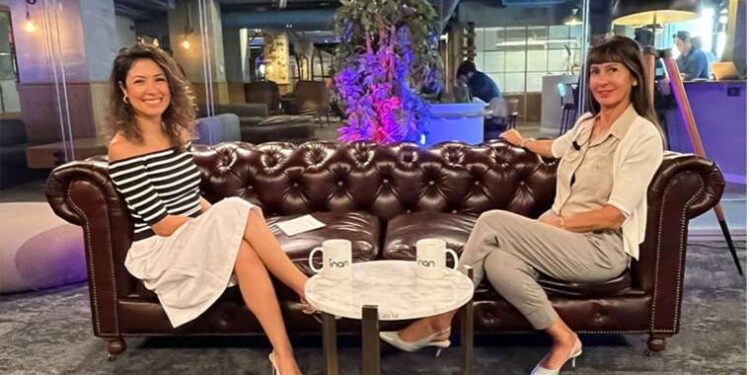 Mezatçının 3,5 milyon liralık tespihlerinin bulunduğu valizi çaldılar