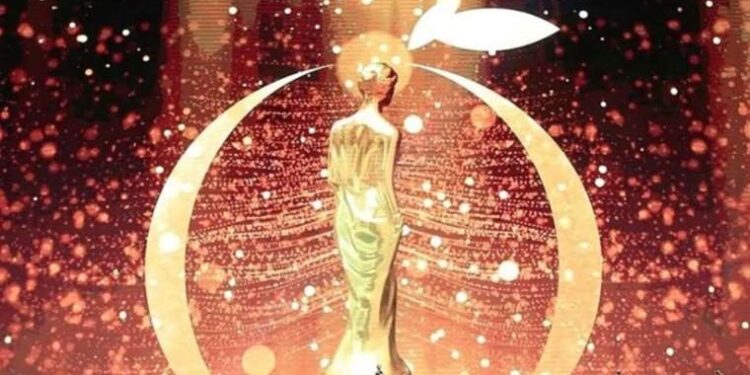 Nejad Devrim ve Mübin Orhon’un eserleri Arkas Sanat’ta