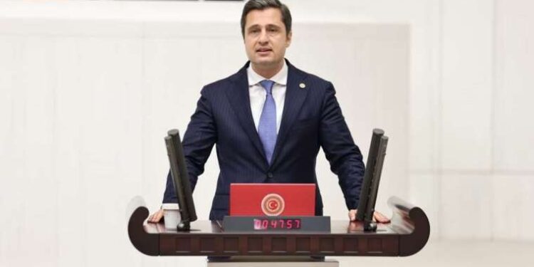 Nergis Muhammedi kimdir? 2023 Nobel Barış Ödülü’nü kazanan Nergis Muhammedi kaç yaşında, nereli, neden cezaevinde?