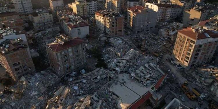 THY’nin uçağı pistten çıktı: Yolcular tahliye edildi