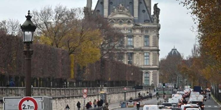 İzmir Büyükşehir Belediyesi’nden üniversite öğrencilerine sıcak yemek desteği