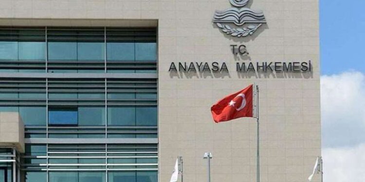 Paris’i tahtakuruları bastı: Hükümet müdahale kararı aldı