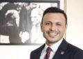 Orman yangını teknelere sıçradı… Havadan müdahale kararı!