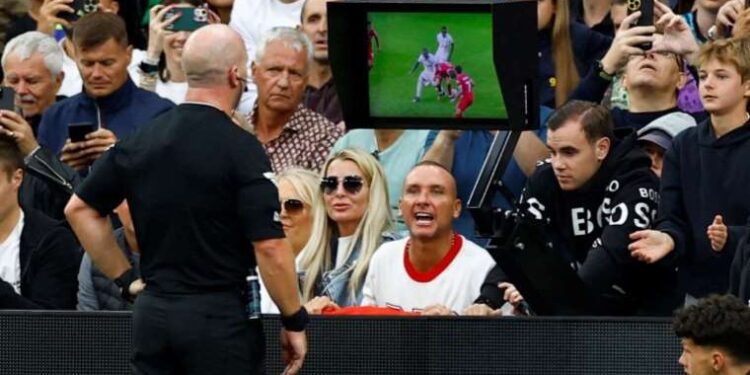 Son Dakika: Meclis açıldı, Erdoğan’dan ‘davet’ geldi: Altın Portakal’ı da unutmadı!