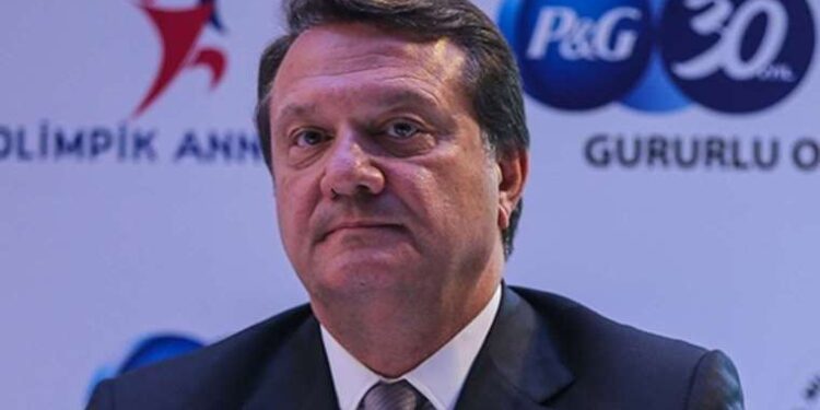 Öğretmeni darbeden veli tutuklandı