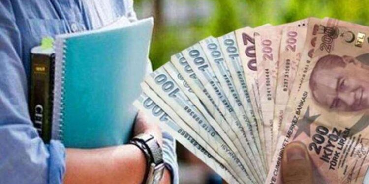 Gökyüzündeki uydulardan korktu, 112’yi aradı!