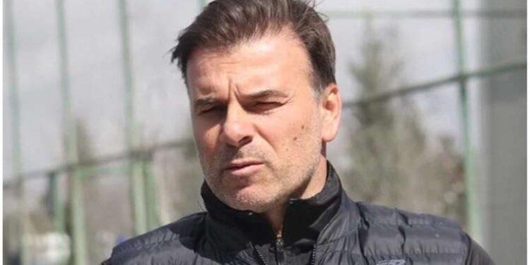 CHP lideri Kılıçdaroğlu, Antalya il ve ilçe başkanlarıyla bir araya geldi!