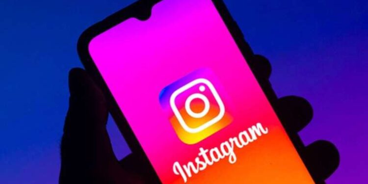 İş dünyası ile iş arayan gençler Kariyer Fuarı’nda buluştu