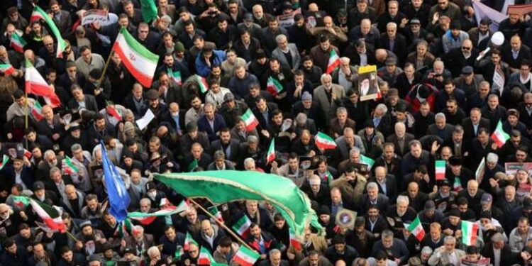 Dokuz Eylül Üniversitesi öğrencilerinden zam isyanı: Reddediyoruz!