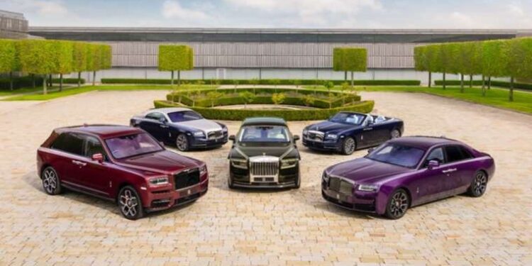 Sürücü kimliğini ortaya çıkardı: Polis Memuru, OnlyFans yıldızı çıktı!