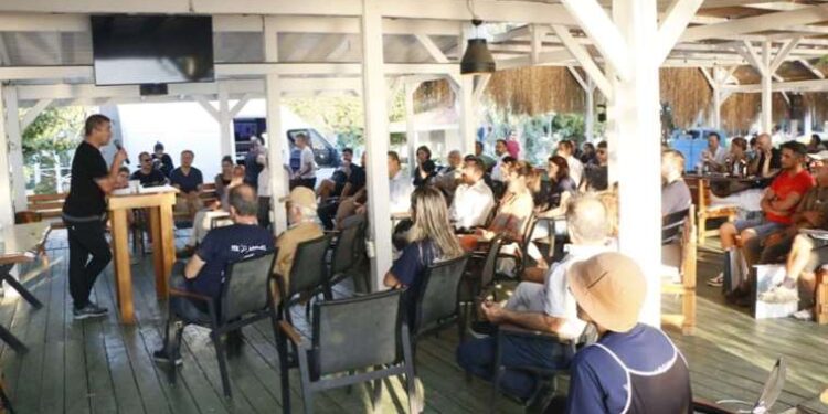 CHP’li Kılıç: İlkokul tacizcisi serbest!