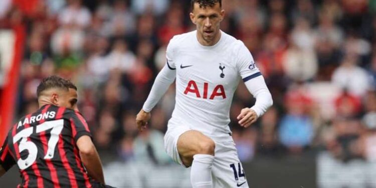 Araçtan ateş açıldı… 16 yaşındaki çocuk hayatını kaybetti!