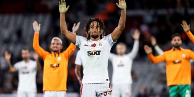 Eşini bıçaklayarak öldüren erkeğe verilen ceza belli oldu!