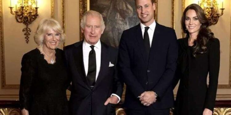 Antalya’nın Alanya ilçesinde denizde 2 hortum oluştu