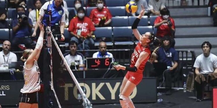 Woman rescued after 25 years in captivity