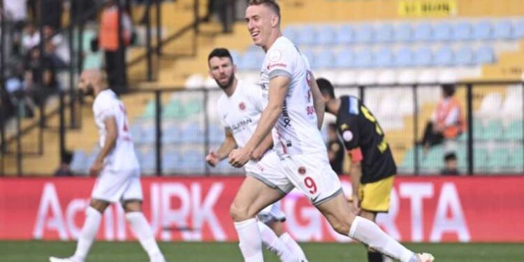 Hayat Eve Sığar uygulamasına 10 ay sonra güncelleme! Covid geri mi döndü?