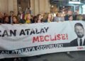İzmir’de FETÖ operasyonu: 16 tutuklu