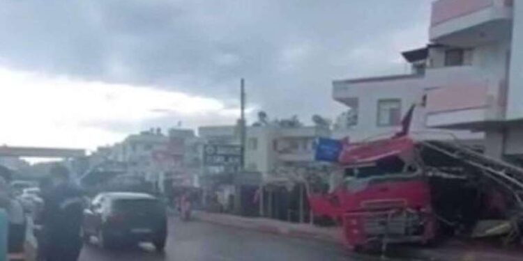 Son dakika… Cumhuriyet gündeme getirmişti: Adalet Bakanlığı’ndan ‘saç kazıma’ soruşturması