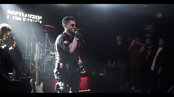 yakisikli-guvenlik-ve-xorto-adiyla-taninan-16591483_2705_m-1 Yakışıklı güvenlik ve Xorto adıyla tanınan fenomenlerin hayran buluşmasında ortalık savaş alanına döndü