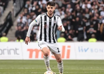 Yeni yönetimin hiç insafı yok! Beşiktaş’ta Berkay Vardar ile yollar ayrıldı