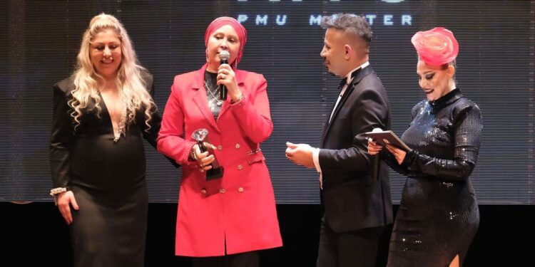 Ay -Fa Akademi – Ayşe Doğan – Fatih Alımcı ,  Genç yaşta Kuaförlük & Güzellik alanında ki başarısı ile gündeme geldi