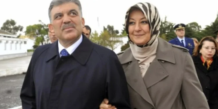 İngiltere'de Hayrünnisa Gül Hırsızlık Mağduru Oldu