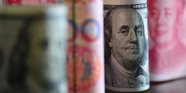 Ankete Göre Dolar Yıl Sonunda 36 TL Olacak!