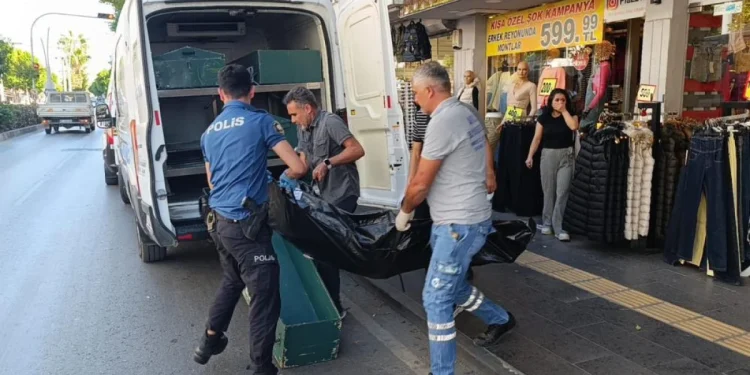 Antalya'da 23 Yaşındaki Genç Kızın Gizemli Ölümü