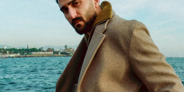 "Kızılcık Şerbeti'nin Firaz'ı Kimmiş? İşte Gerçek Kimliği!"