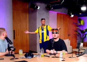 L-Gante, Fenerbahçe Formasıyla Yayına Katıldı