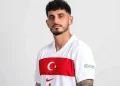 "Samet Akaydin, Hazal Çağlar ile İlişkisini Duyurdu"