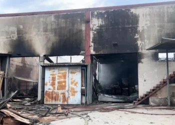 Bursa'da mobilya fabrikasında yangın çıktı.