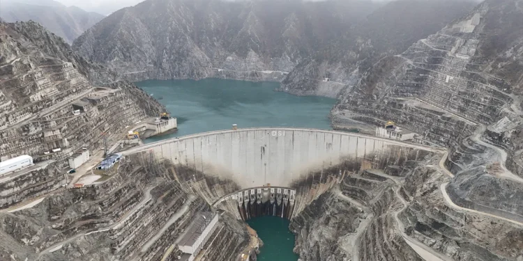 Artvin'deki Barajlar Yılda 7,1 Milyar Lira Gelir Sağladı