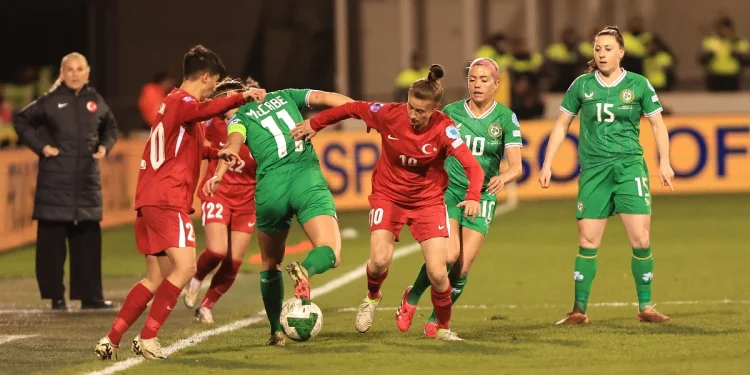 A Milli Kadın Futbol Takımı, İrlanda'ya mağlup oldu