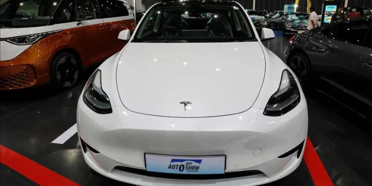 Tesla, direksiyon hatası nedeniyle binlerce aracı çağıracak
