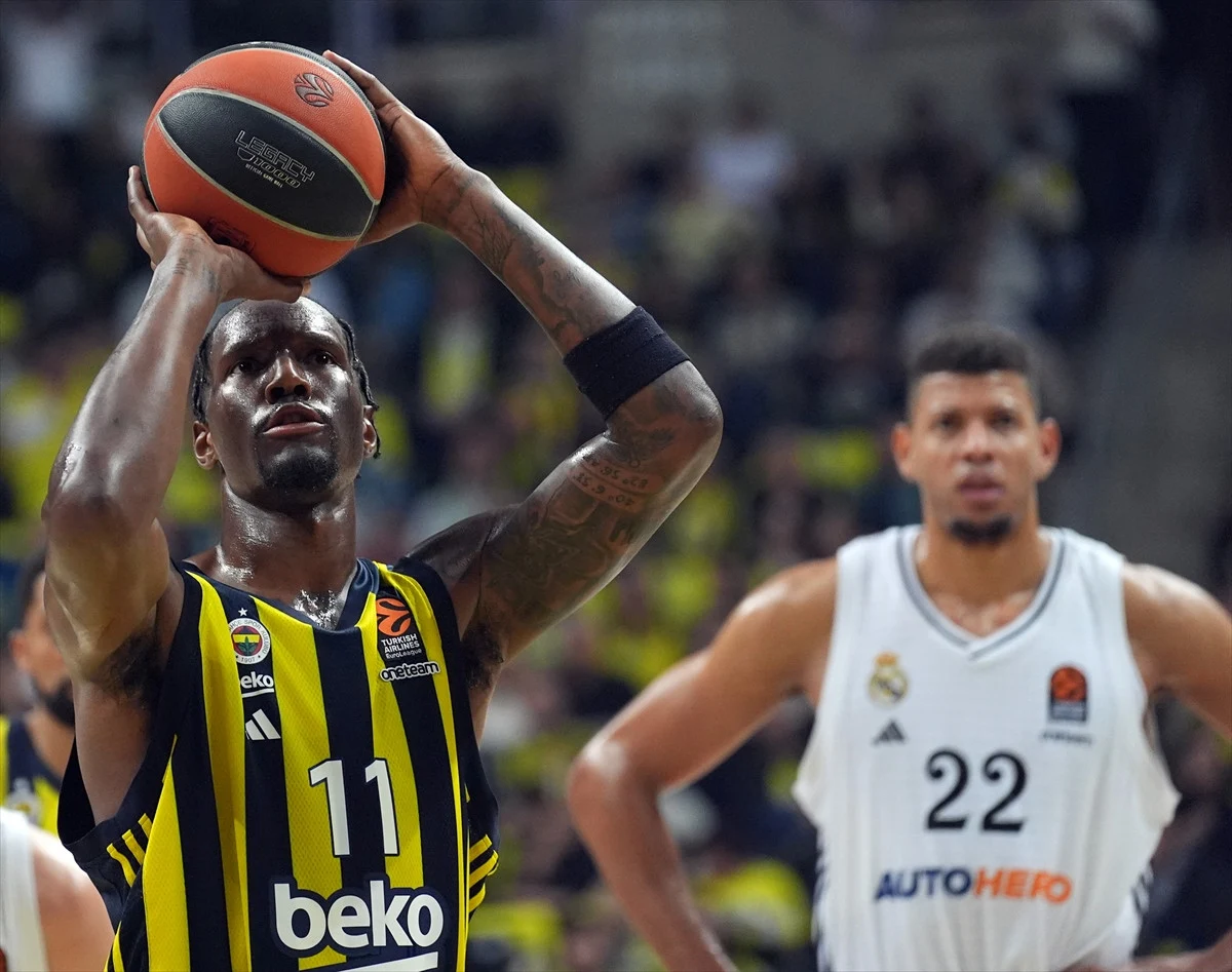 Fenerbahçe, Real Madrid’i yenerek büyük zafer kazandı!