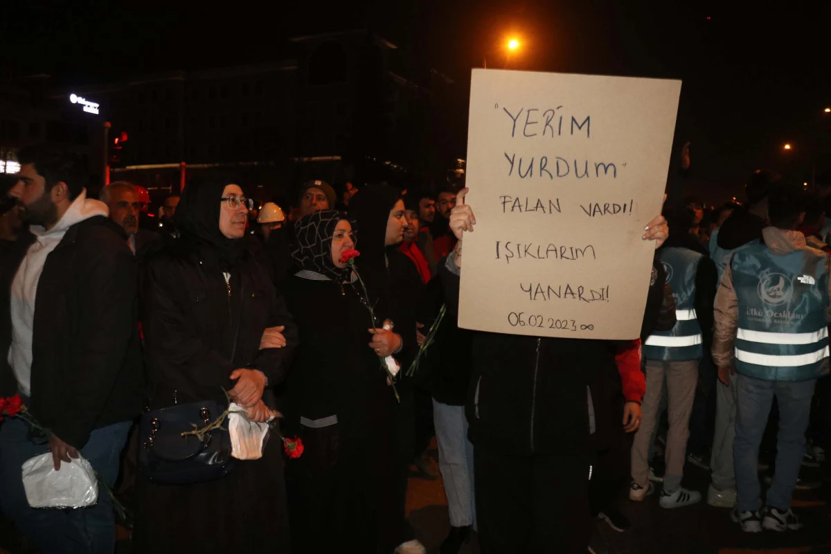 Asrın Felaketinin 2. Yılında: Kaybedilenler İçin Sessiz Yürüyüşler