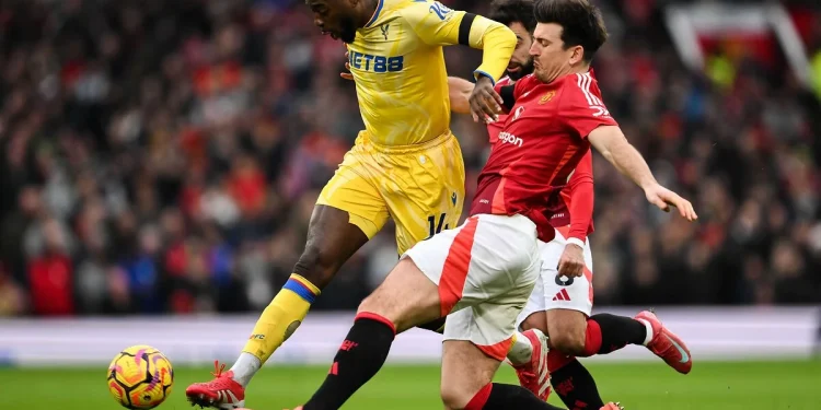 Manchester United, 200 Çalışanını Daha İşten Çıkarma Kararı Aldı