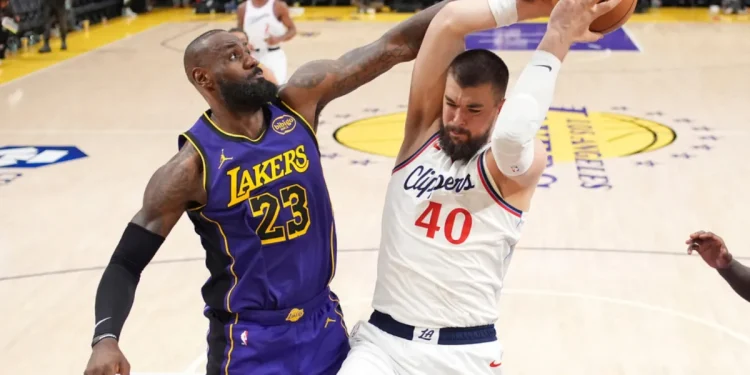 Lakers, NBA'deki 5. galibiyetini üst üste kazandı