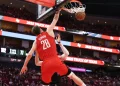 Alperen Şengün double-double yapıp Rockets'ı taşıdı