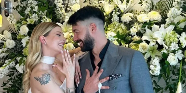 Survivor Hilmi Cem, Londra'da nişanlandığını duyurdu