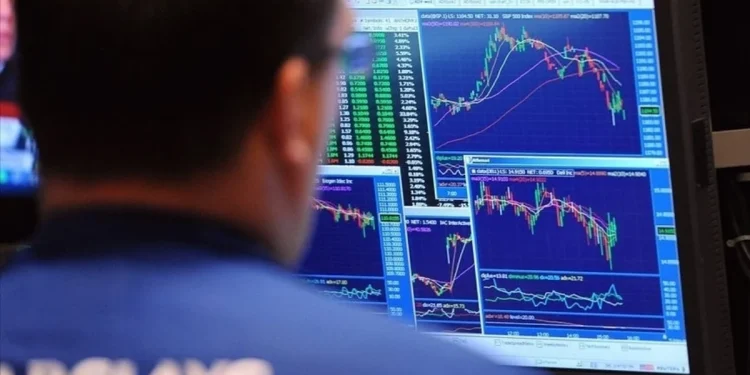 Küresel piyasalar tedirgin, Fed'in faiz indirimi bekleniyor