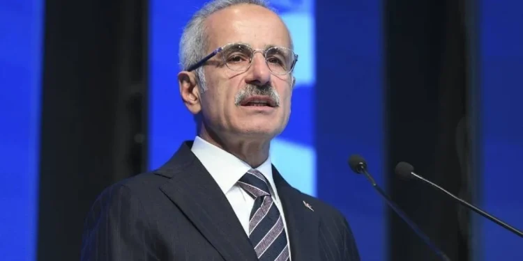 Uraloğlu, 16 yaş altı kullanıcı kararını değerlendirdi